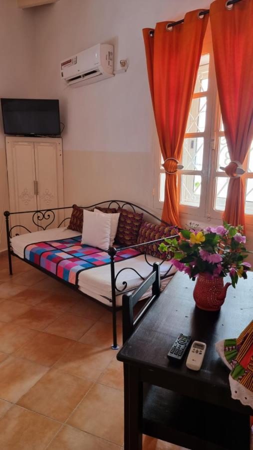 Chez Coumbis Bed and Breakfast Gorée Eksteriør billede